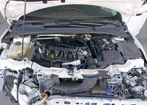 2016 Ford Focus Titanium из США, поврежденный, VIN 1FADP3N26GL313772